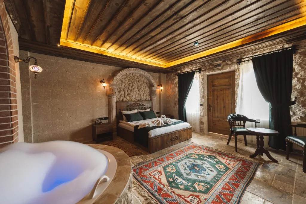 Superior Suite,Jakuzili