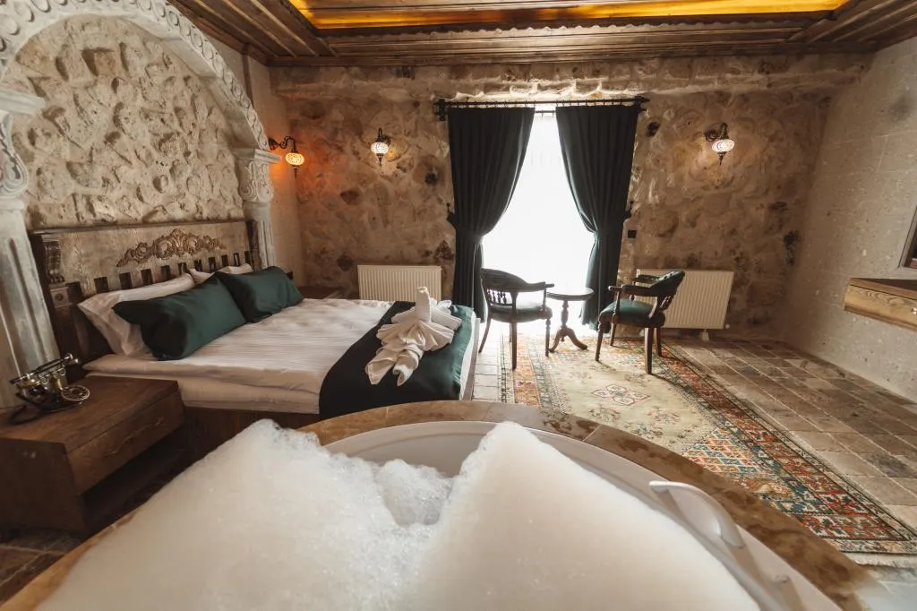 Superior Suite,Jakuzili