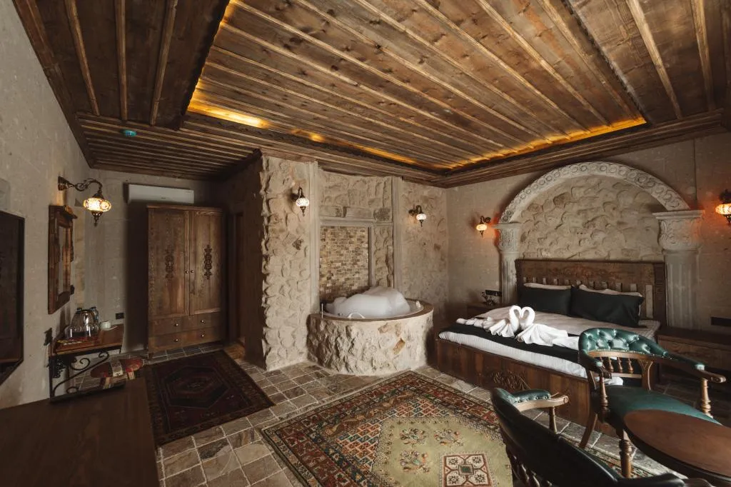 Superior Suite,Jakuzili