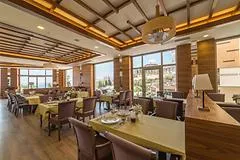 Ramada Resort By Wyndham Kuşadası & Golf