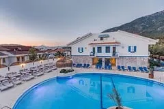 Monta Verde Hotel & Villas