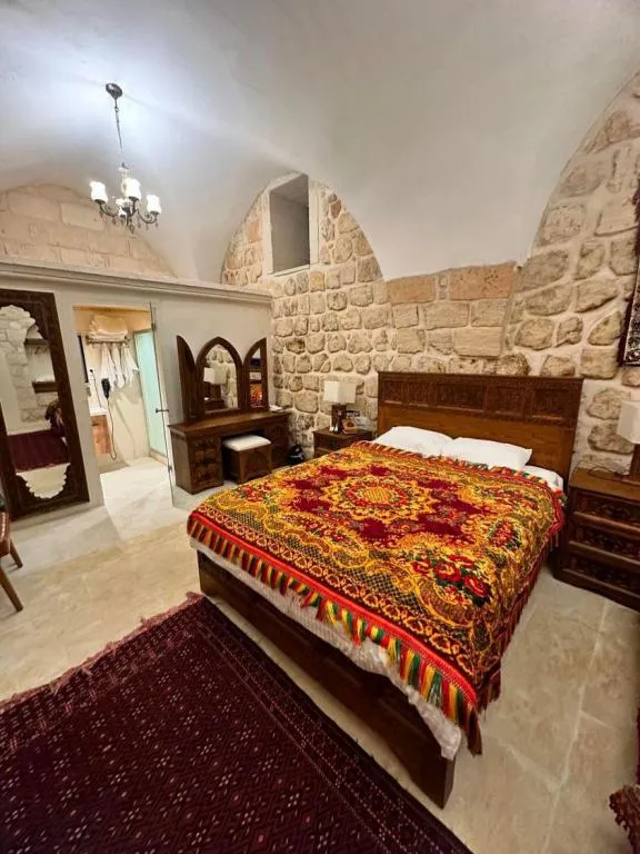 Suit Oda,Büyük Yataklı