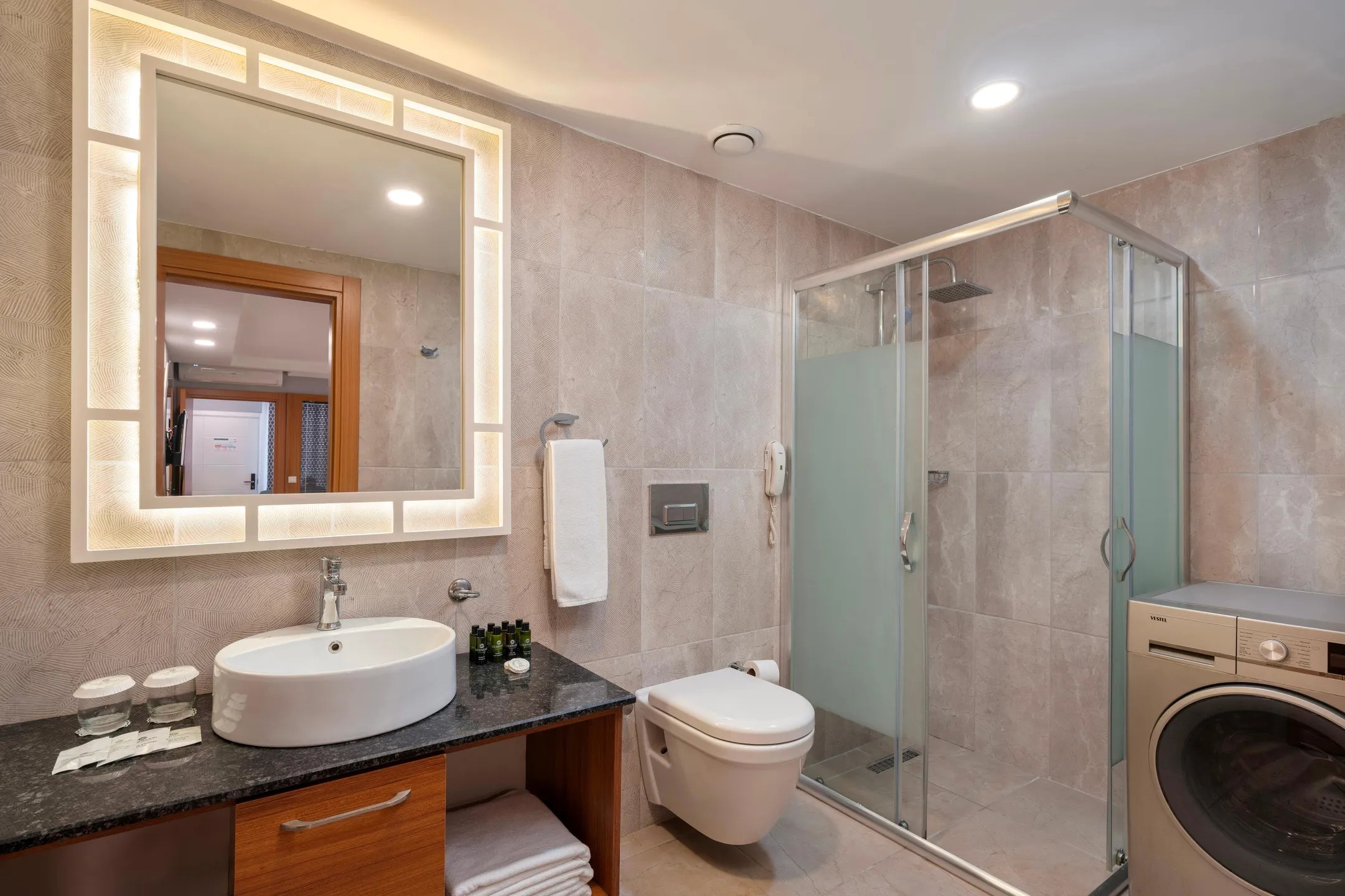Superior Garden Room