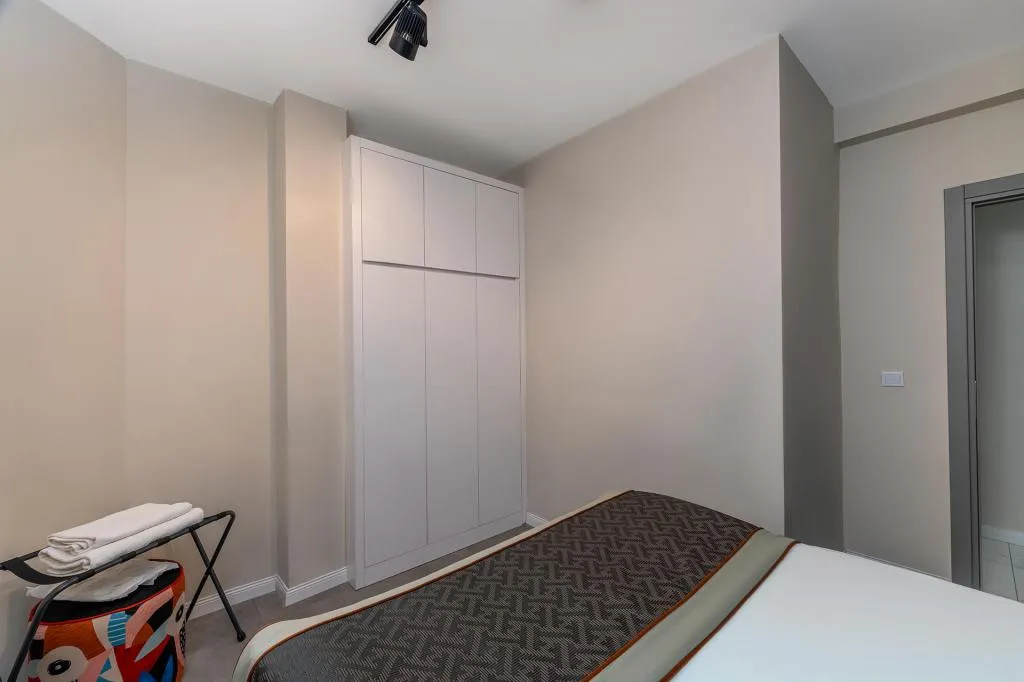 House,Bahçe veya Sokak Manzaralı,Mutfaklı