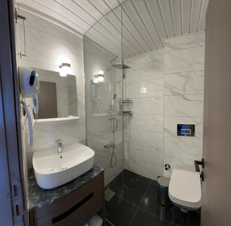 Connection Room,Bahçe veya Sokak Manzaralı