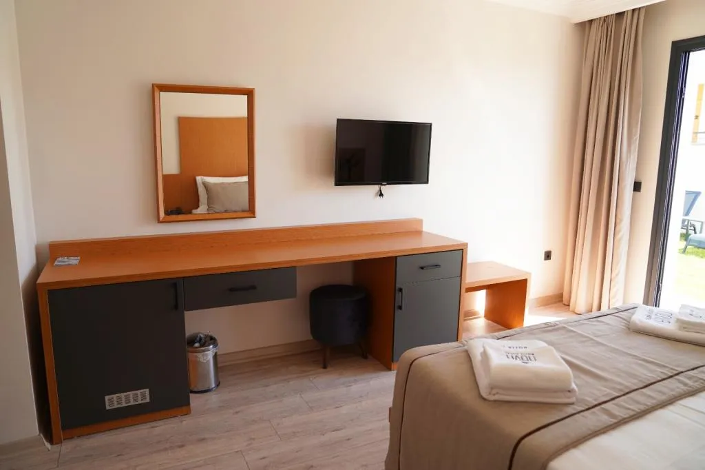 Prive Suite Pool View,Havuz Manzaralı,Bahçe Katı