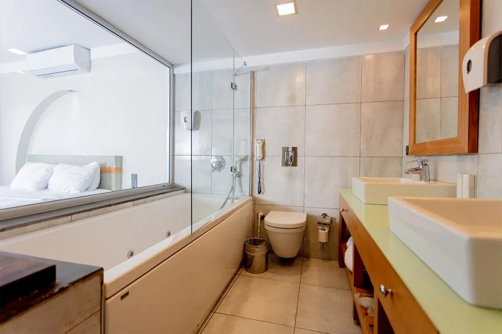 Studio Suite,Deniz Manzaralı,Jakuzili