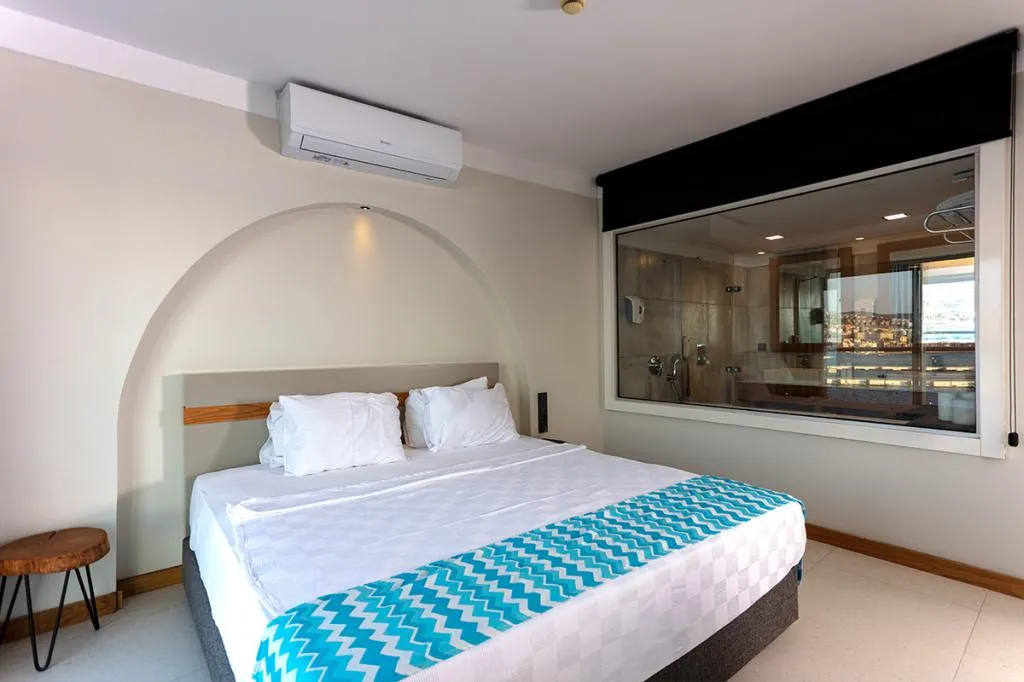 Studio Suite,Deniz Manzaralı,Jakuzili