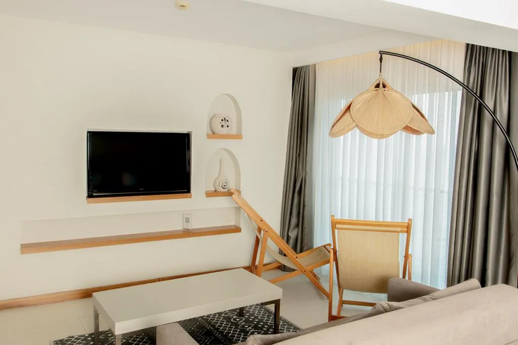 Studio Suite,Deniz Manzaralı,Jakuzili