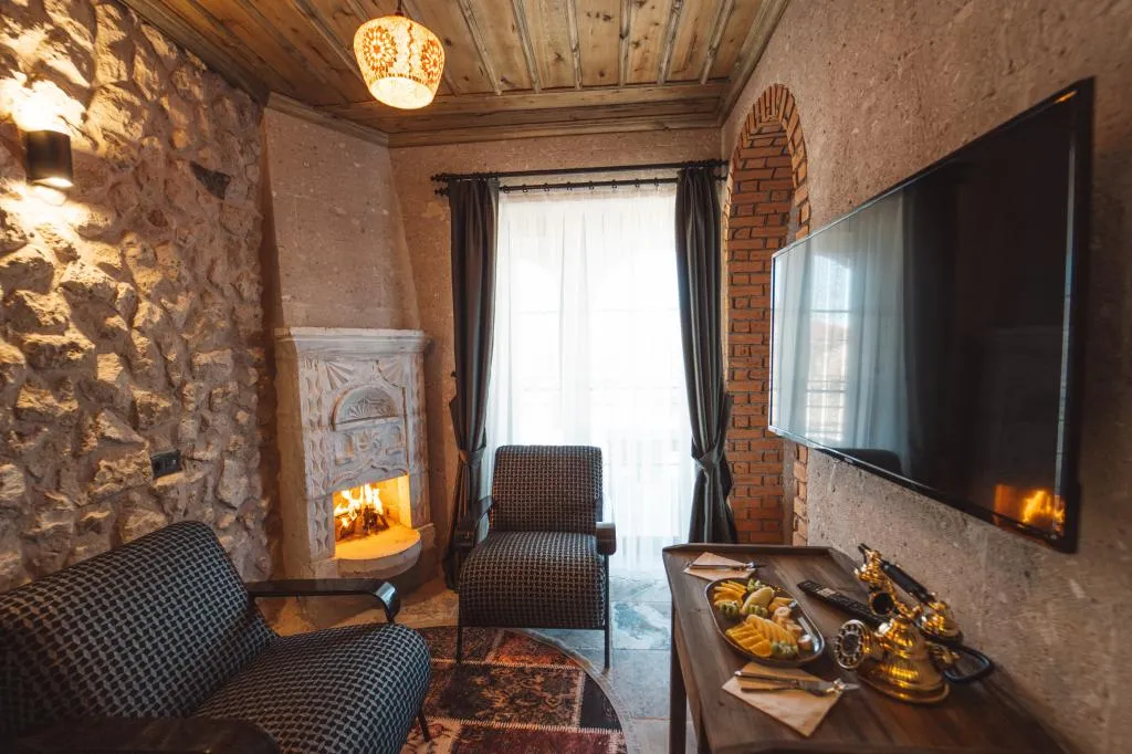 Luxury Suite,Bahçe Manzaralı,Şömineli ve Jakuzili