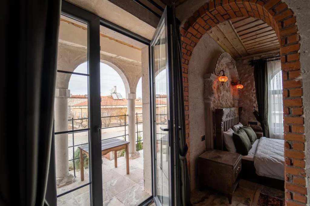 Luxury Suite,Bahçe Manzaralı,Şömineli ve Jakuzili