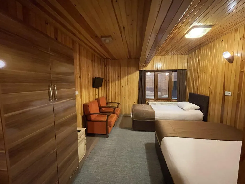 Classic Triple Room