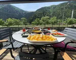 Özkan Otel Uzungöl