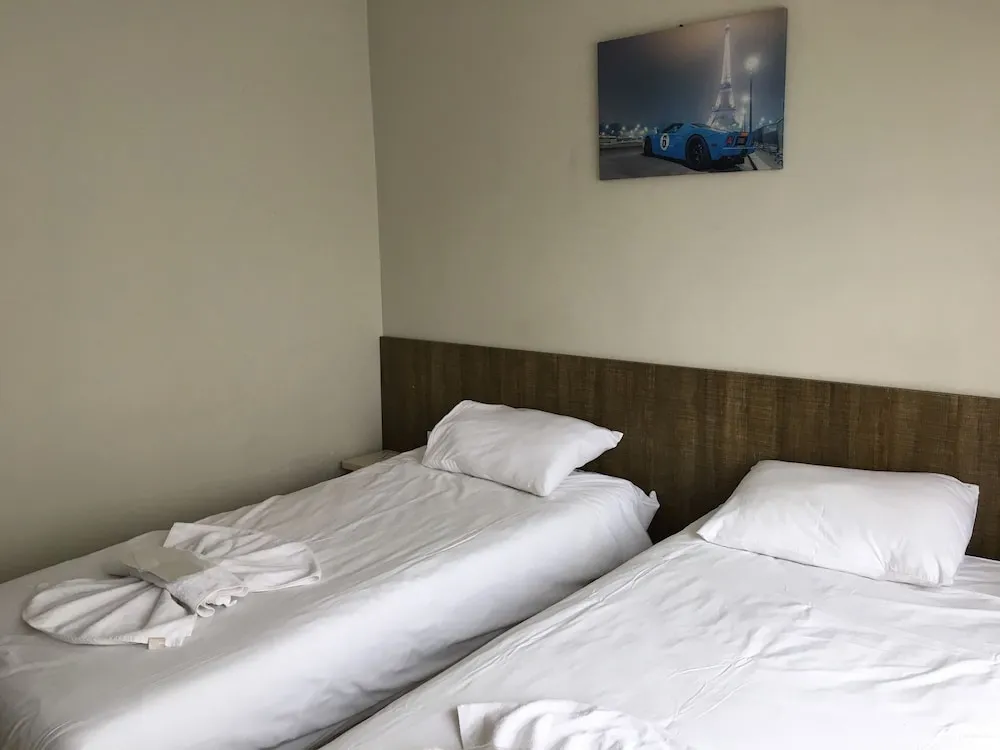 Standard Üç Kişilik Oda