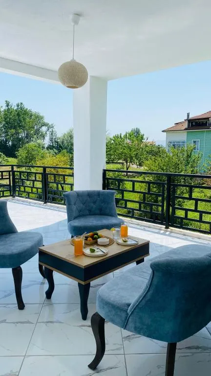 Villa,Deniz ve Doğa Manzaralı,1. Kat