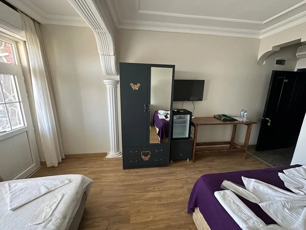 Üç Kişilik Delux Oda