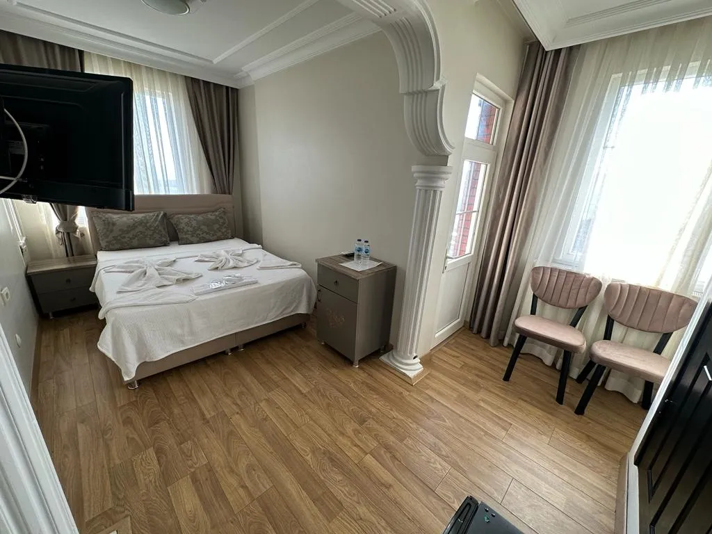 Delux Deniz Manzaralı Oda