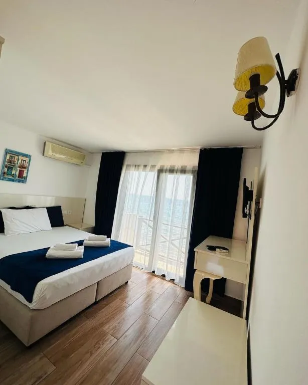 Standart Oda Balkonlu,Deniz Manzaralı,Balkonlu