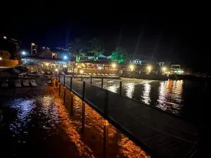 Assos Sardunya Hotel
