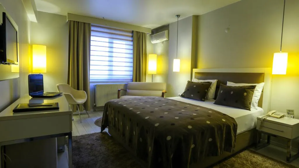 Standart Oda,Şehir Manzaralı
