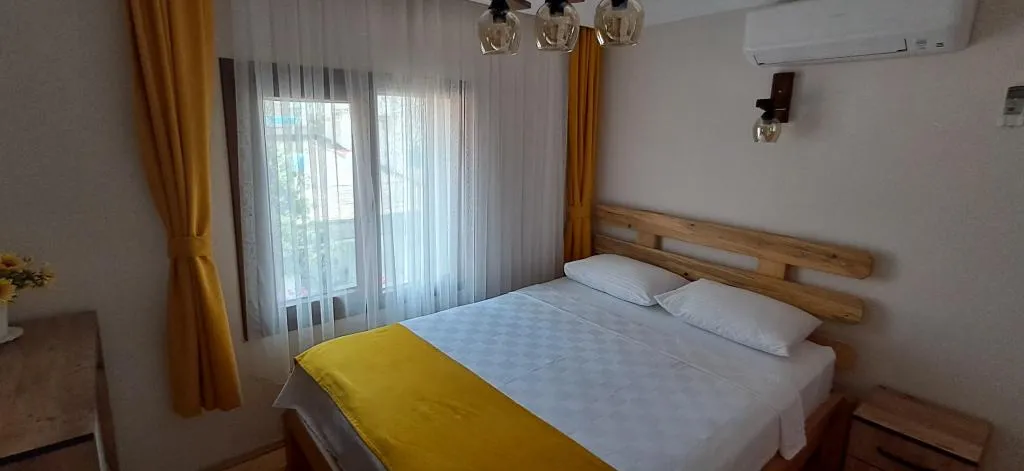 Çift Kişilik,Bahçe veya Sokak Manzaralı
