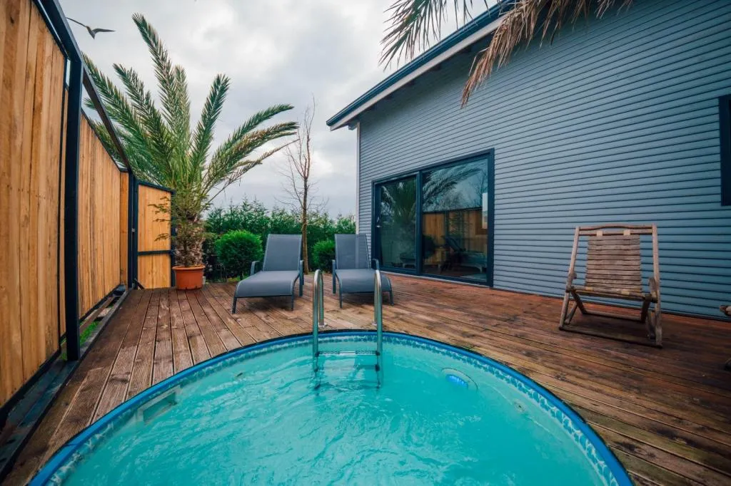 Deluxe Tiny House,Göl Manzaralı,Isıtmalı Özel Havuzlu