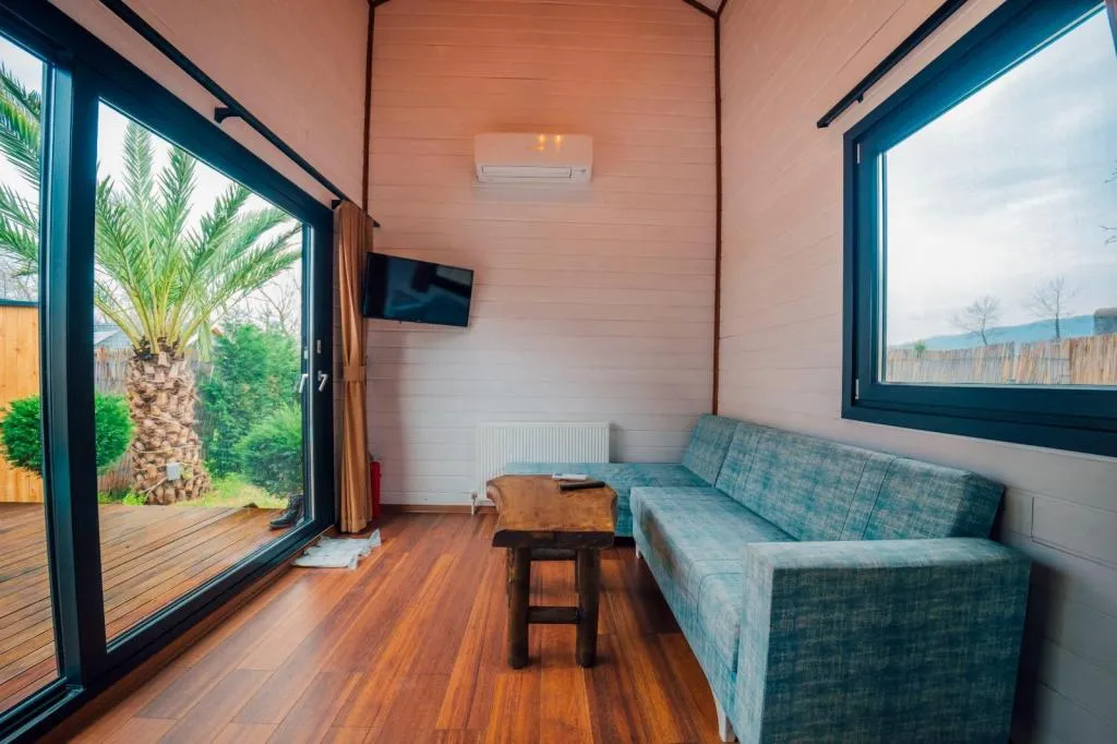 Deluxe Tiny House,Göl Manzaralı,Isıtmalı Özel Havuzlu