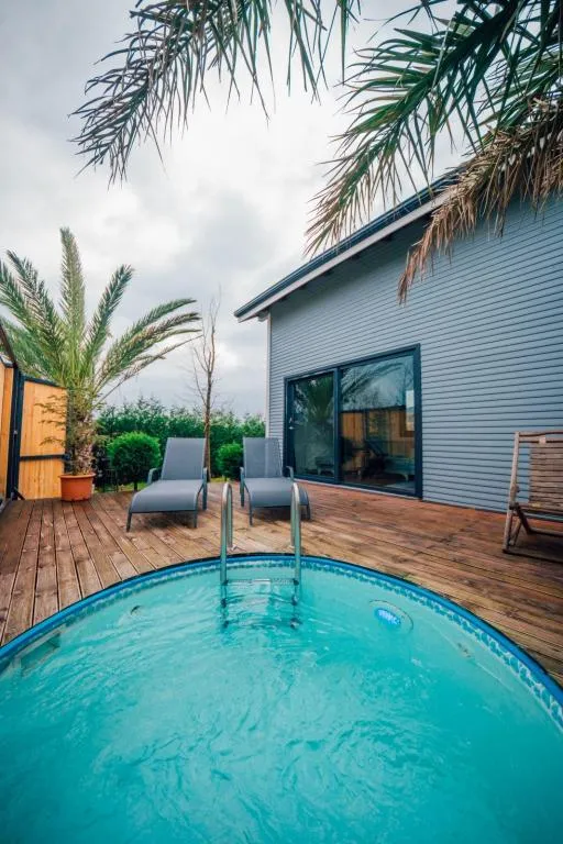 Deluxe Tiny House,Göl Manzaralı,Isıtmalı Özel Havuzlu