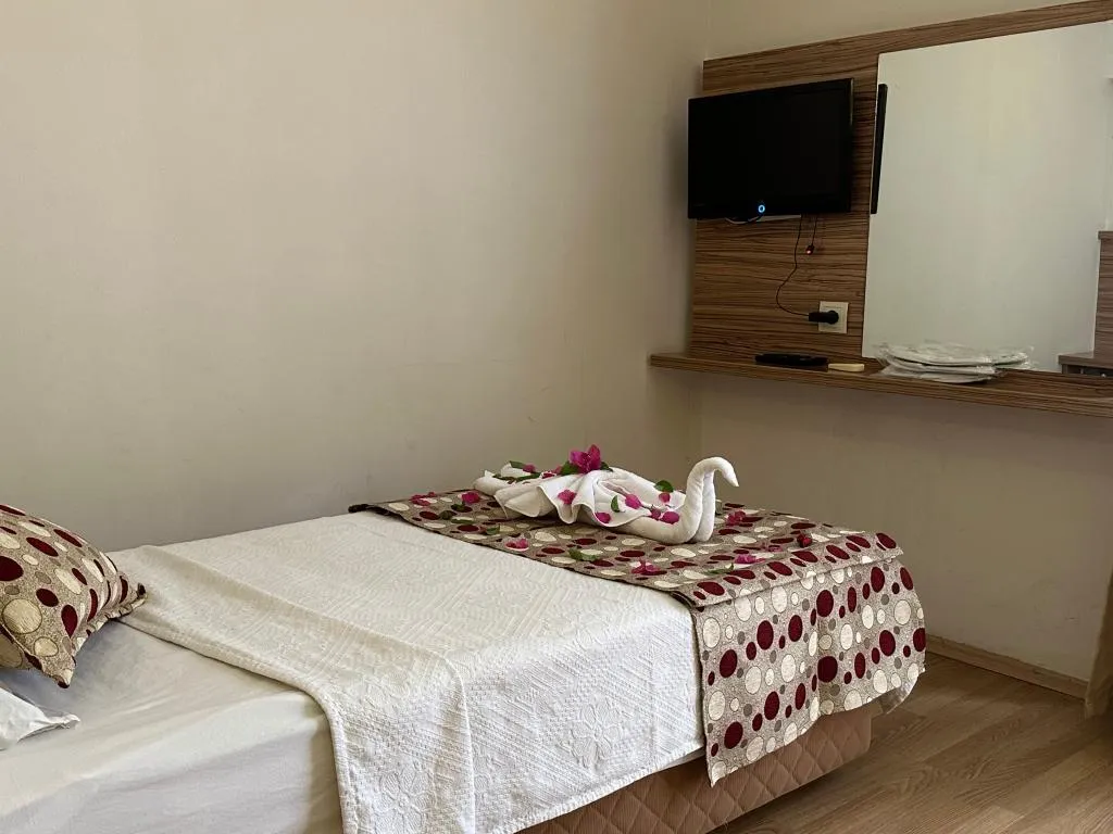Standart Oda - İki Ayrı Yataklı,Bahçe Manzaralı