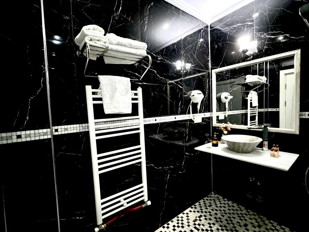 Jakuzili Deluxe Oda,Bahçe Manzaralı,Jakuzili