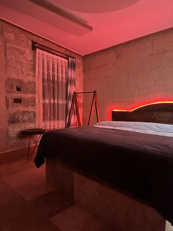 Jakuzili Cave Suite,Jakuzili (2 Kişilik)