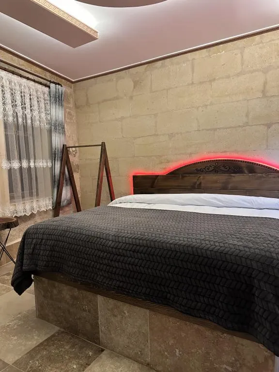 Jakuzili Cave Suite,Jakuzili (2 Kişilik)