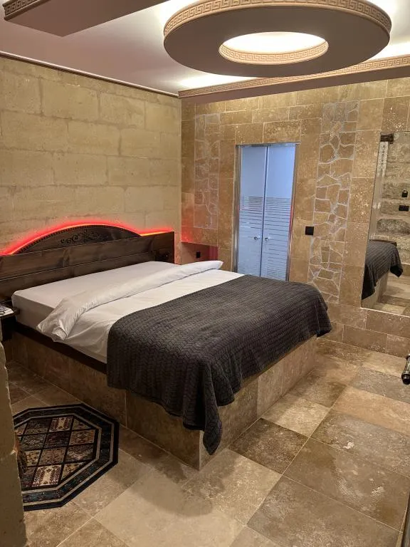 Jakuzili Cave Suite,Jakuzili (2 Kişilik)