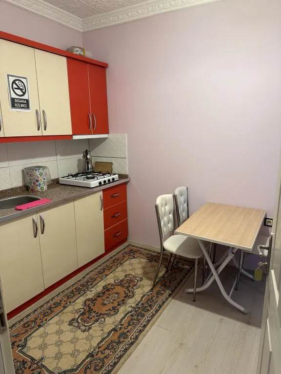 Ekonomik Aile Odası,Giriş Katı
