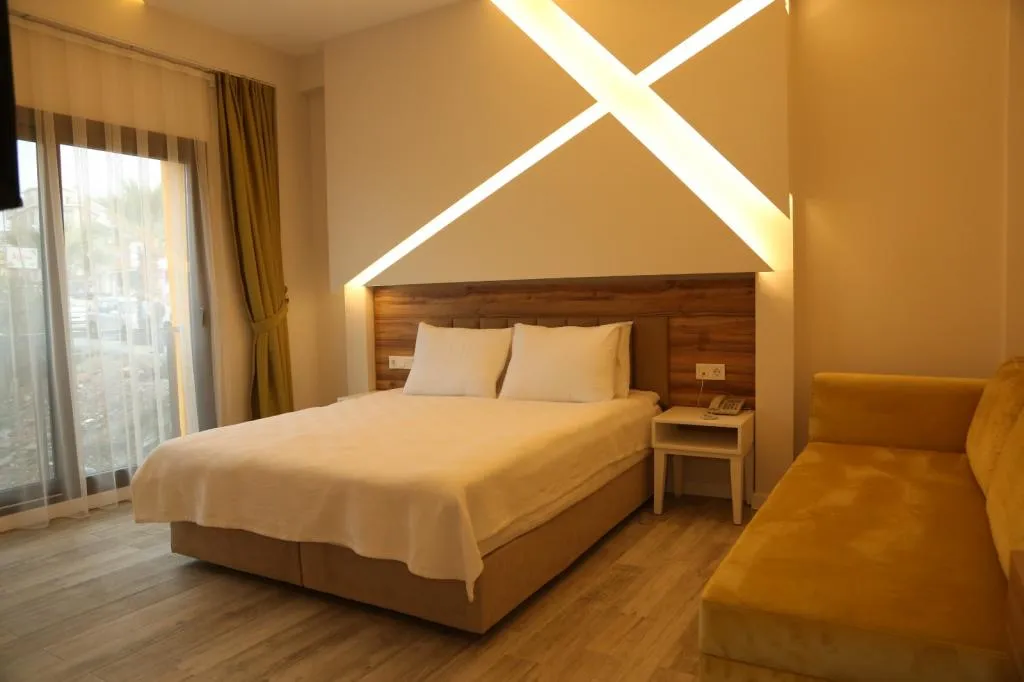 Deluxe Oda,Şehir Manzaralı,Balkonlu veya Fransız Balkonlu