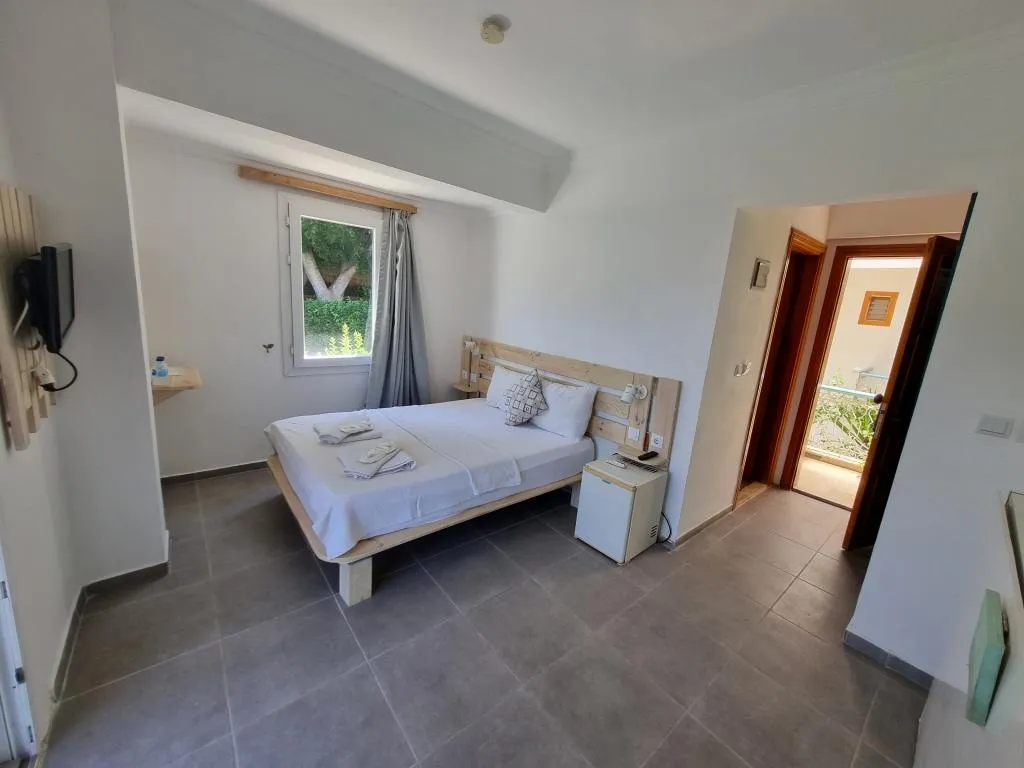 Standart Oda Kısmı Deniz Manzaralı 3 pax