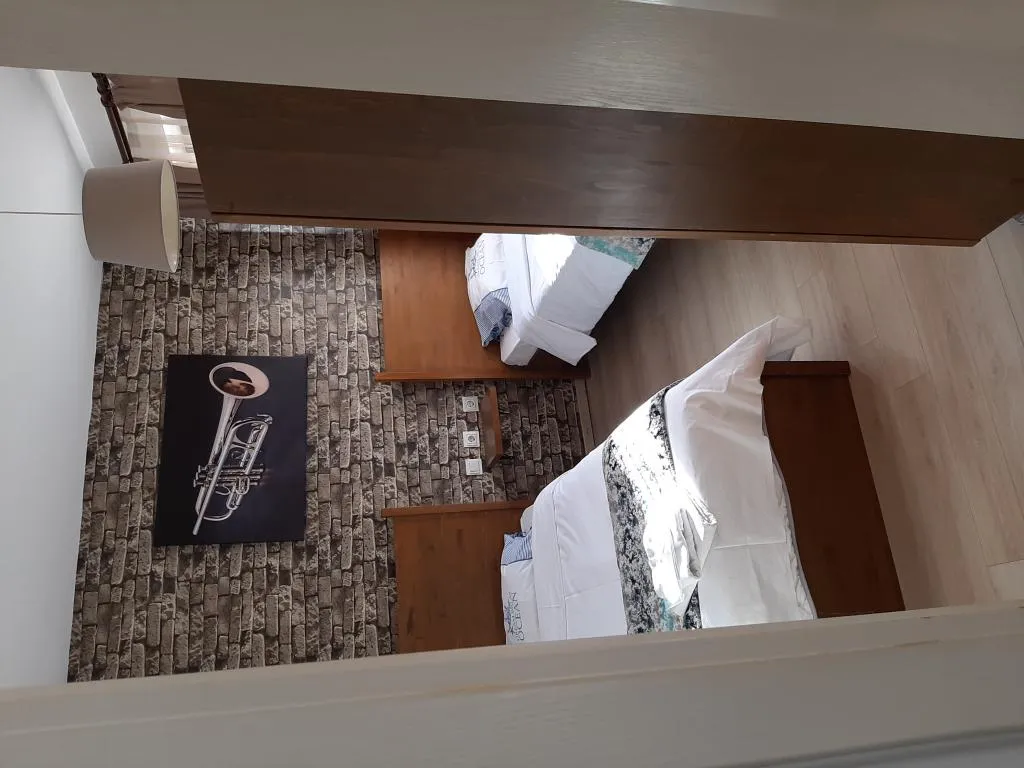 Connection Suite,Şehir Manzaralı