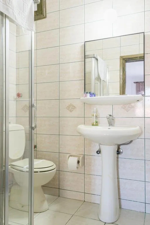 Çift Kişilik,Şehir Manzaralı
