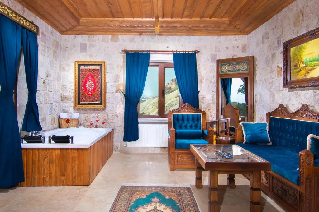 103 green suıte