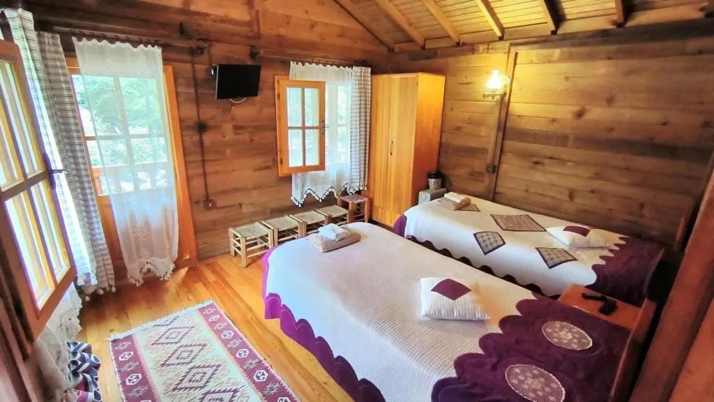 İki Yataklı Bungalow Oda