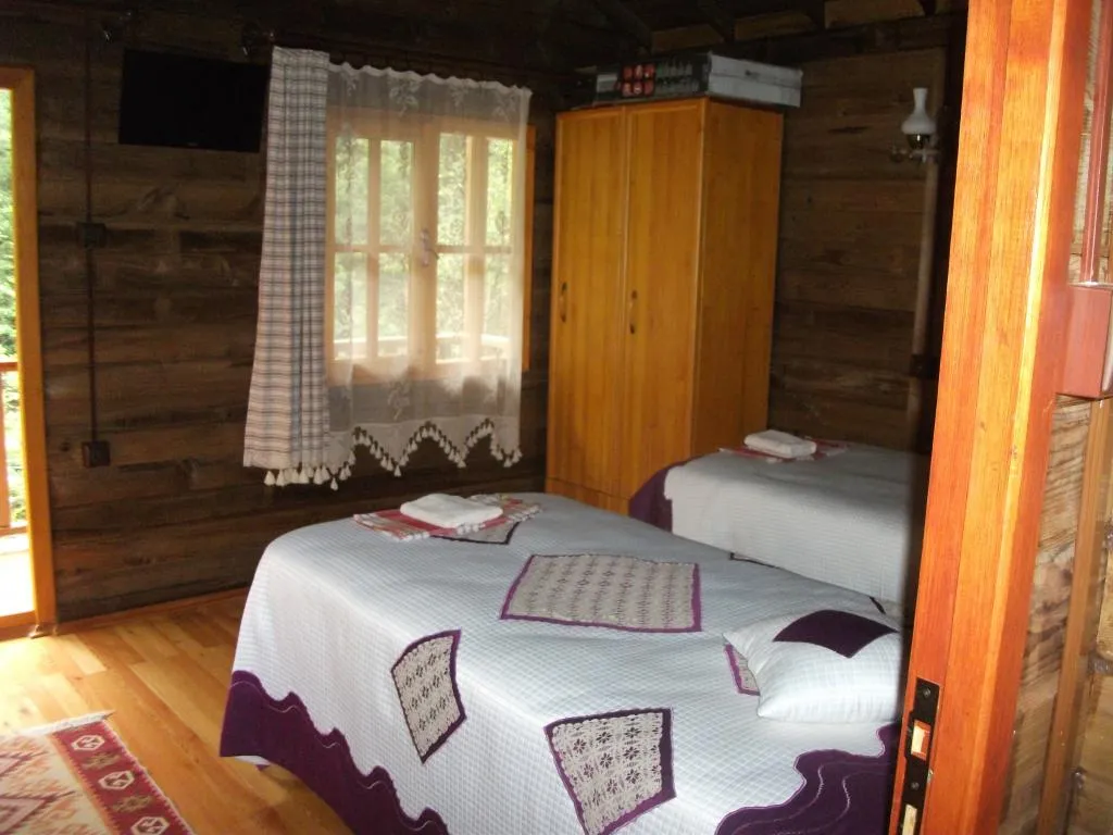 İki Yataklı Bungalow Oda