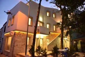 Foça Suite Apartment