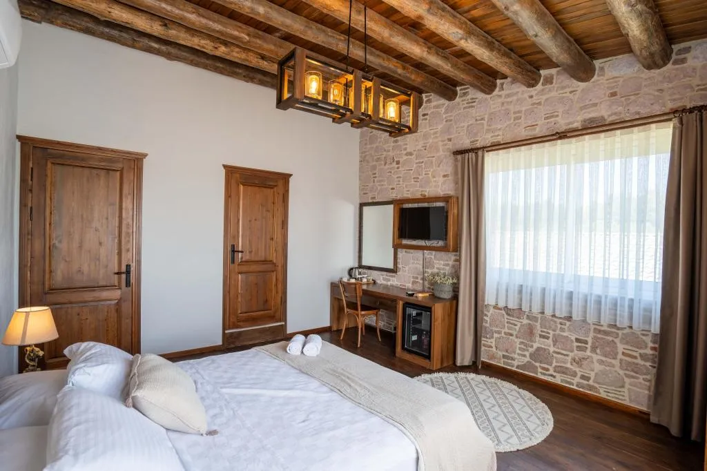 Deluxe Çift Kişilik Oda,Bahçe Manzaralı,Klimalı