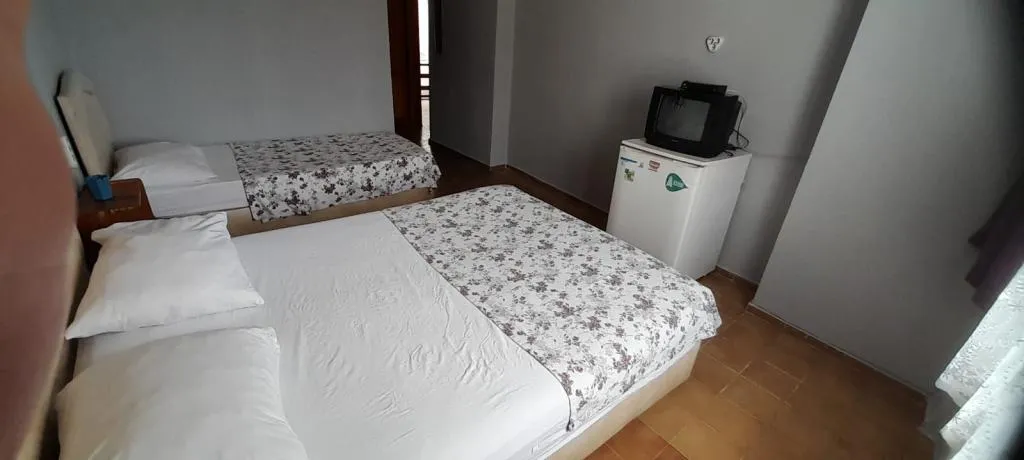 STANDART ÜÇ KİŞİLİK MOTEL ODASI