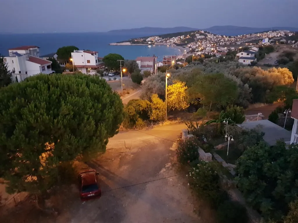 Superior Üç Kişilik Oda,Deniz veya Bahçe Manzaralı,Balkonlu