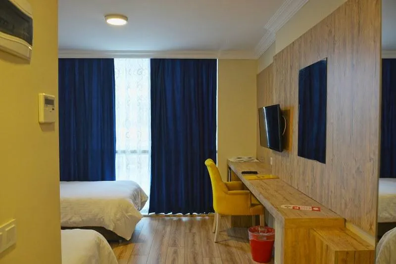 Standart Oda,Şehir Manzaralı