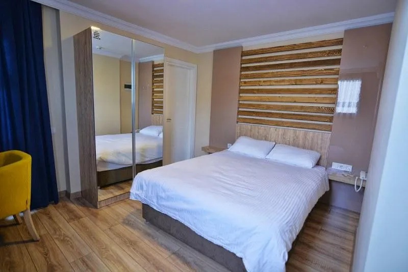 Standart Oda,Şehir Manzaralı
