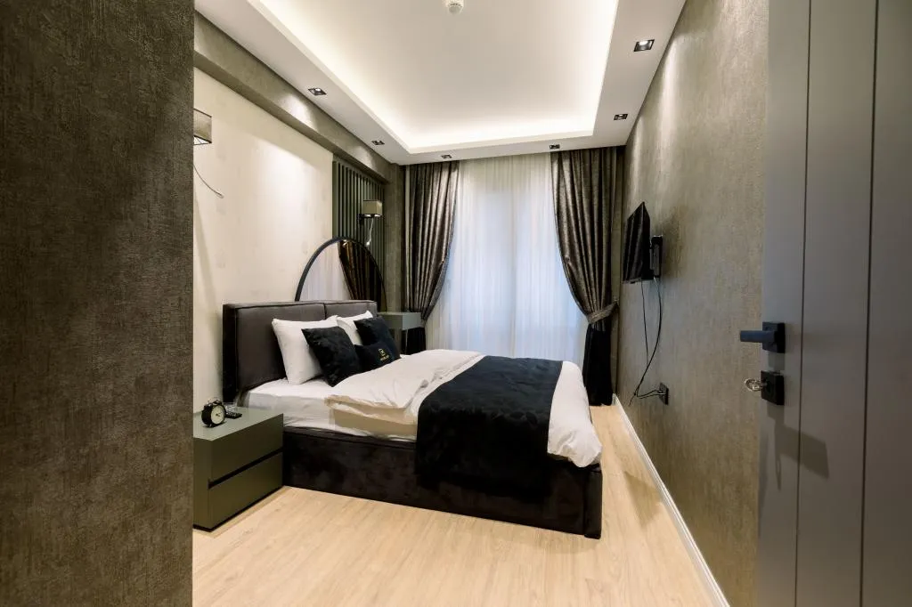 Apart Oda,Bahçe Manzaralı,Klimalı