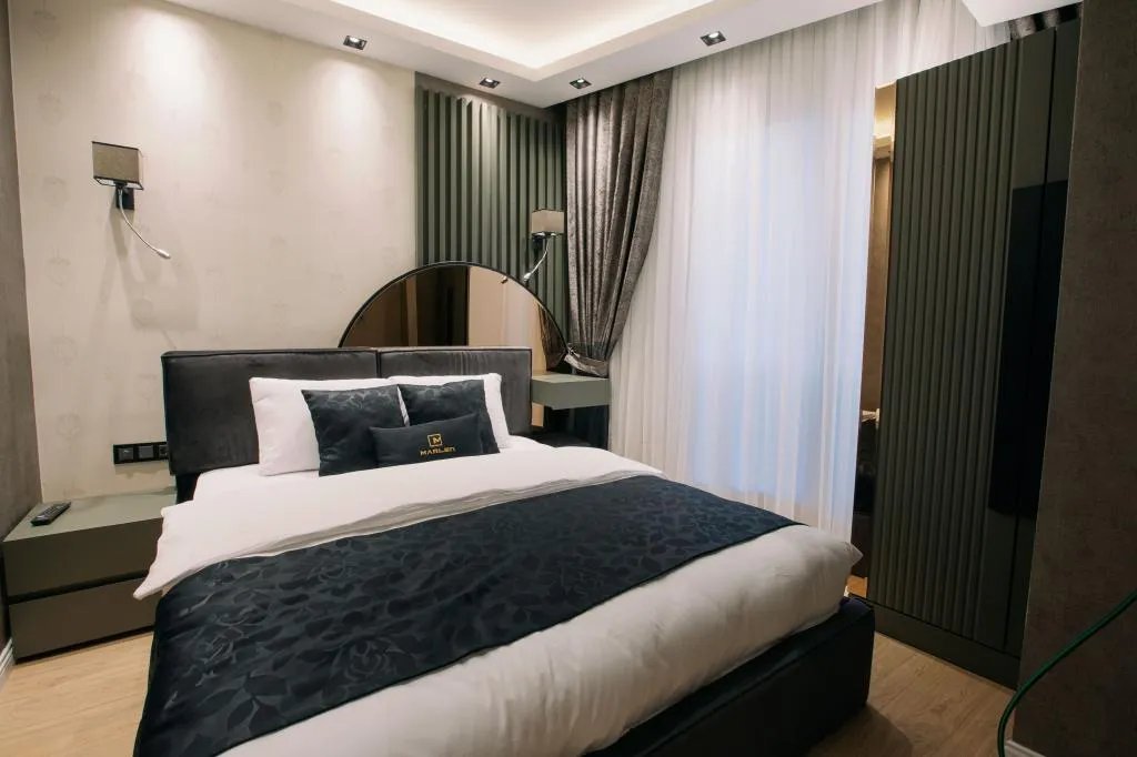 Apart Oda,Bahçe Manzaralı,Klimalı