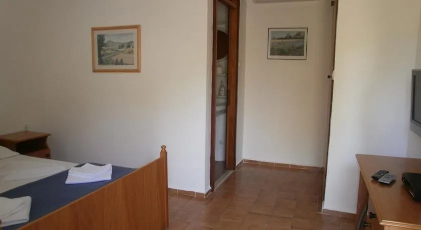 Standart Oda,Bahçe Manzaralı